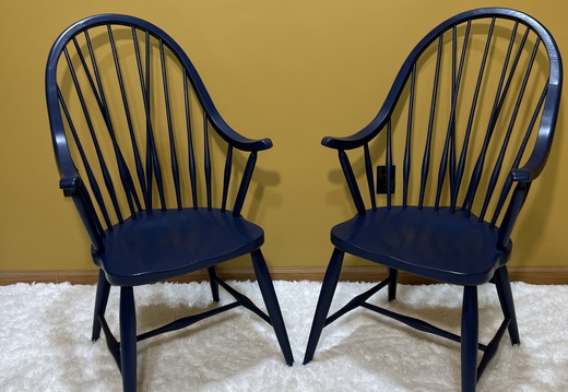 Accent Chairs